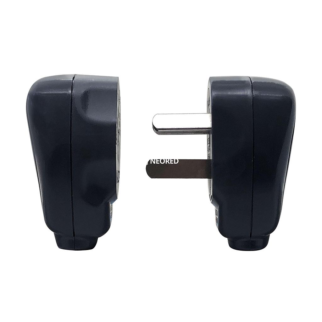 Toma movil sal.lateral negra